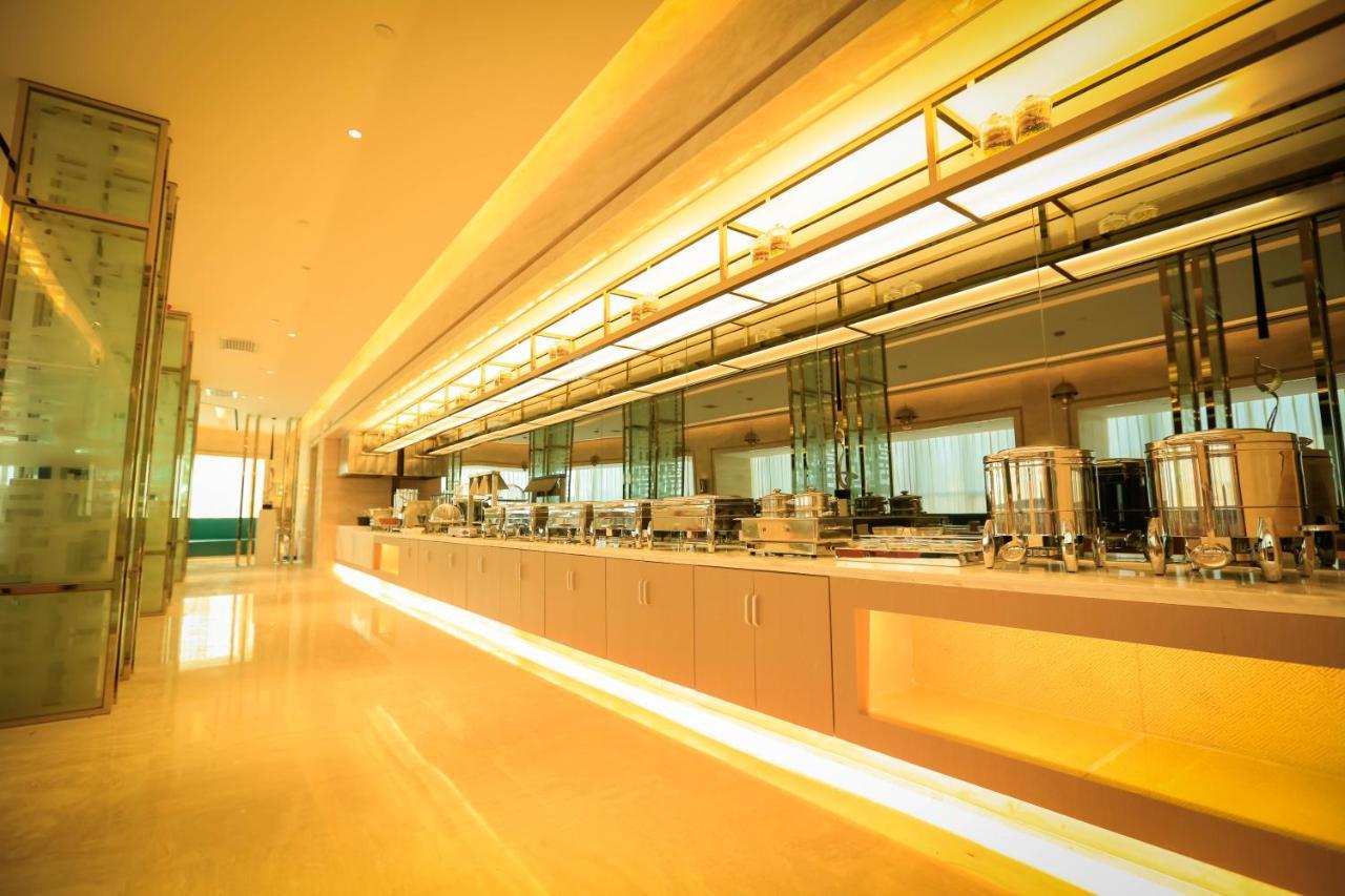 Metropolo Jin Jiang Hotels Turpan Administrative The Heart Of Pai 외부 사진